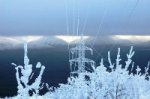 Из-за снегопада без света остались 10 населенных пунктов Иркутской области