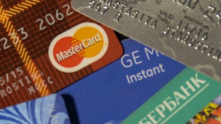 В России к MasterCard подан первый иск из-за блокировки карт