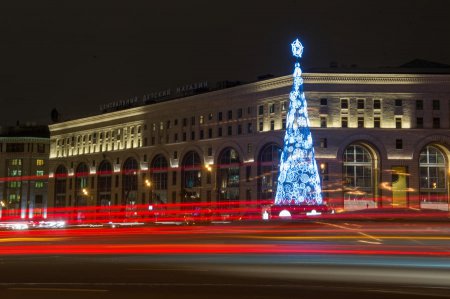 31 декабря может стать в России официальным выходным днём