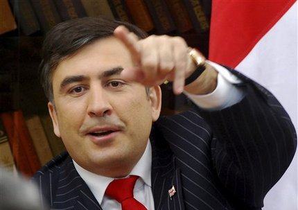 Саакашвили: Американцы могут в течение 40 минут уничтожить весь ядерный пот ...