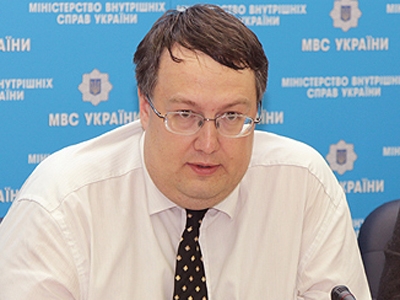 Геращенко: Милиции разрешено стрелять на поражение, если в Константиновке б ...