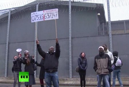 ​Британия депортирует нелегалов после 9 дней голодовки