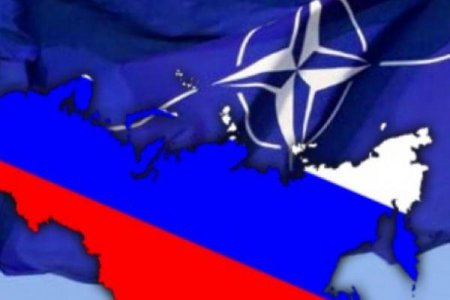 Грушко: Москва наблюдает увеличение активности НАТО вблизи границ РФ