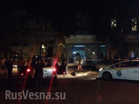 В центре Одессы подорвали кафе (ФОТО)