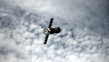 CSM: сколько санкций ни вводи, а в космос США без России не полетят