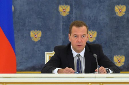 Дмитрий Медведев: Россия и Египет ведут переговоры по поставкам самолётов, танков и кораблей