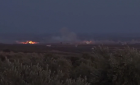Армия Сирии выжигает боевиков ИГИЛ, как саранчу, в Идлибе
