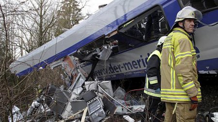 Железнодорожная катастрофа в Баварии: почему поезда оказались на одной колее?