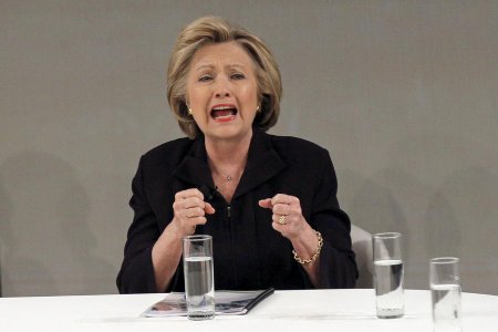 Хиллари Клинтон объяснила обстановку в Ливии противодействием самих ливийце ...