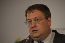 Шустер посоветовал Геращенко «контролировать понос»
