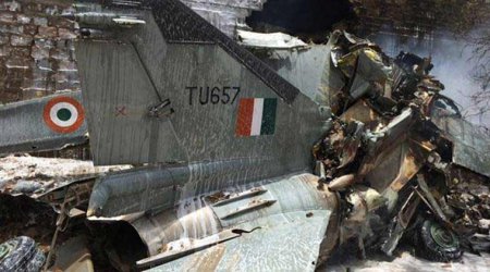 На западе Индии разбился МиГ-27, повреждены два дома