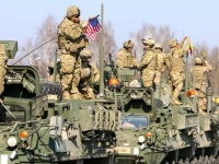 НАТО может разместить войска в ста километрах от Калининграда
