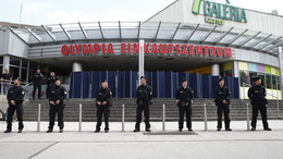 Полиция: Стрелок в Мюнхене не связан с ИГ, но вдохновлялся Брейвиком