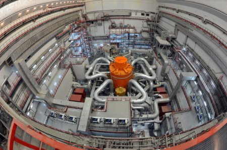 «Реактор на быстрых нейтронах Белоярской АЭС вывели на 100% мощность» Энерг ...