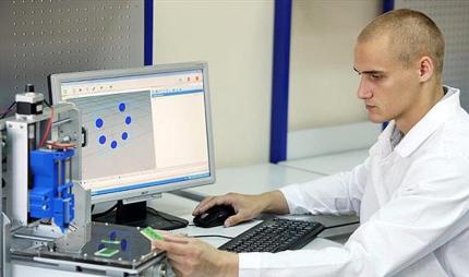 «В Томске создали отечественный 3D-принтер для печати электронных плат» Пер ...