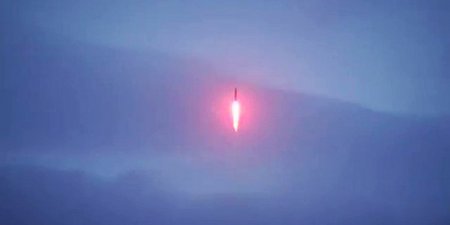 Ракеты КНДР упали в районе японского острова Хоккайдо