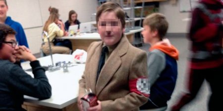 В Австралии школьник выиграл приз за лучший костюм, нарядившись Гитлером
