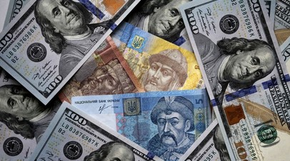 Золото осыпалось: за год украинские чиновники и депутаты обеднели более чем в пять раз