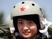 В Китае погибла первая женщина-пилот истребителя J-10 - Военный Обозреватель