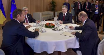 Порошенко провел переговоры с Туском, Шульцем и Юнкером