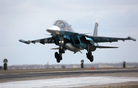 «ВКС России получили третью за год партию Су-34» Армия и Флот