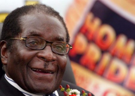 Президент Зимбабве пообещал освободить заключенных геев, когда один из них забеременеет