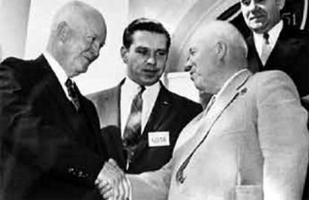 От холодной войны до разрядки: как проходили первые встречи лидеров СССР и РФ с президентами США