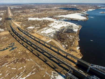 «Строительство моста через Волгу в Нижнем Новгороде» Фотофакты
