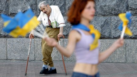 Затяжная депрессия: Украина — третья в списке самых «несчастных» стран мира