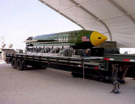 США впервые применили против ИГ сверхмощную неядерную бомбу - Военный Обозреватель