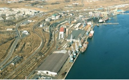 «В порту Ванино Хабаровского края завершен капремонт двух больших причалов» ...