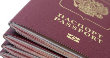 Грынив: Россиян надо пускать в Украину без виз по биометрическим паспортам 