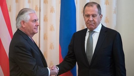 США и Россия снова попробуют договориться: чего ждать от встречи Лаврова и Тиллерсона?