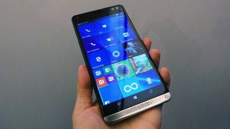 В Сети появились кадры серебристого HP Elite x3 на Windows 10 Mobile