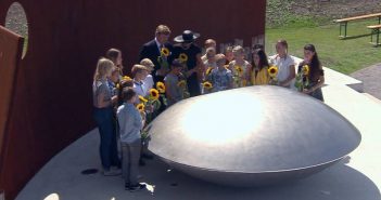 В Нидерландах открыли мемориал памяти жертв МН17