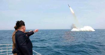 КНДР запустила еще одну баллистическую ракету
