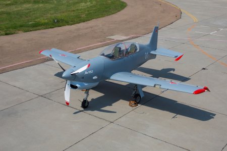 «Учебно-тренировочный самолет Як-152 (фоторепортаж)» Фотофакты