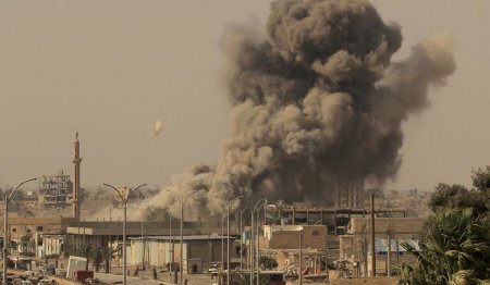 Битва за Ракку: сражения в Старом городе и американские бомбардировки