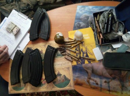 На Днепропетровщине украинский военный торговал боеприпасами из зоны конфликта на Донбассе