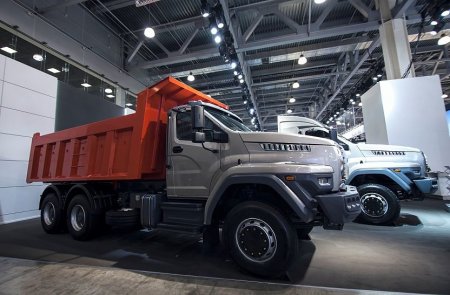 «Группа ГАЗ представила 10 новых моделей» Производство