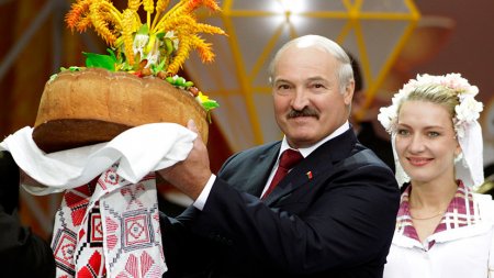 «Не просто центр Европы»: зачем Лукашенко пригласил патриарха Кирилла и папу Франциска на встречу в Минск