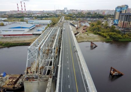 «В г.Тюмени открылся новый мост через р.Туру по ул.Мельникайте» Дорожное ст ...