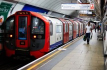 В метро Лондона произошла стрельба