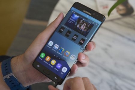 Эксперты предсказали смартфонам Samsung страшную судьбу в 2018 году