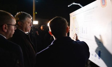 Порошенко назвал дату завершения строительства трассы Одесса – Рени
