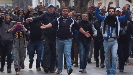 В Тунисе задержаны 778 участников антиправительственных протестов