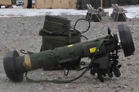 Грузия получила первую партию американских противотанковых ракетных комплек ...