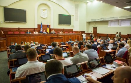 В Киеве власти поддержали снос часовни УПЦ МП