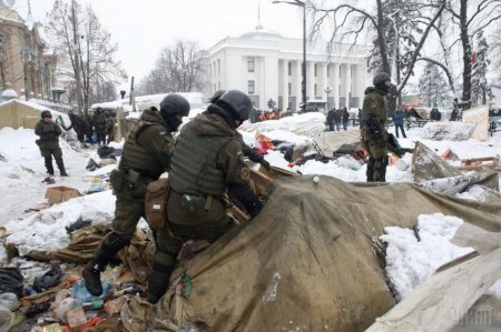 «Добить барыжную власть». Смогут ли противники Порошенко организовать массовые акции протеста после разгона МихоМайдана