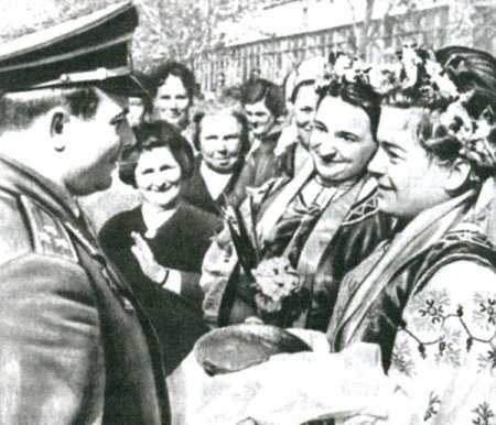 9 марта день рождения Юрия Гагарина. Гагарин и Украина